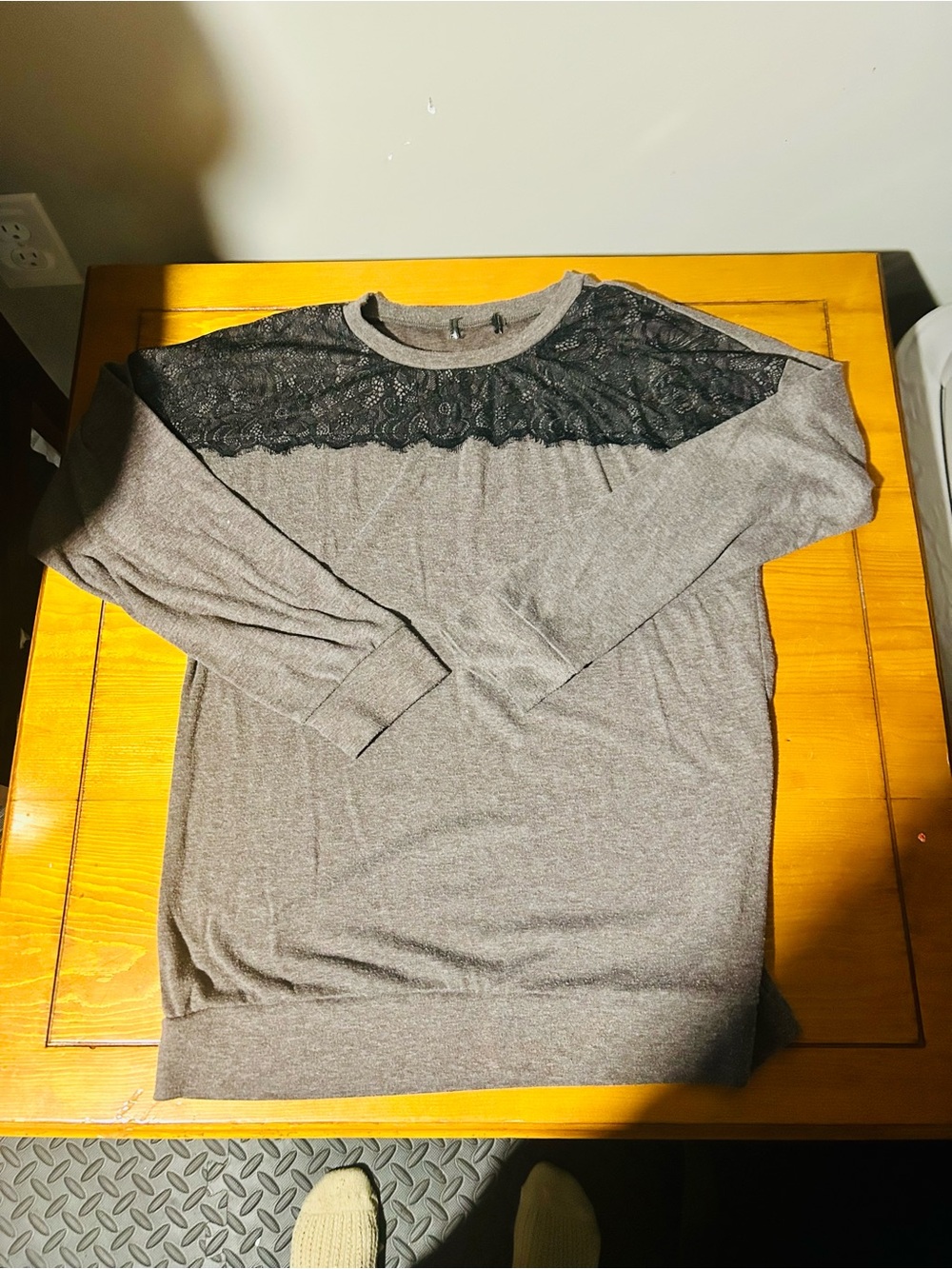 (3/$10) Women’s long sleeve top with Black Lace detailing